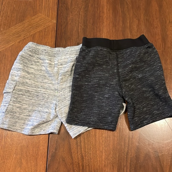 Boys short bundle 3T - Picture 4 of 5